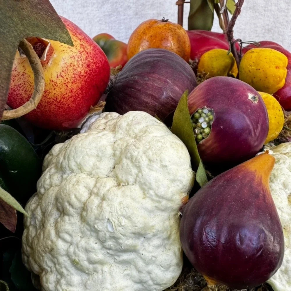 Vtg Autumn Harvest Cornucopia Basket Faux Fall Vegetables Fruits Decor